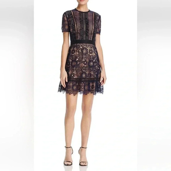 AQUA Ruffled Lace Dress - 100% Exclusive for Bloomingdale’s. Size Large - Picture 1 of 10